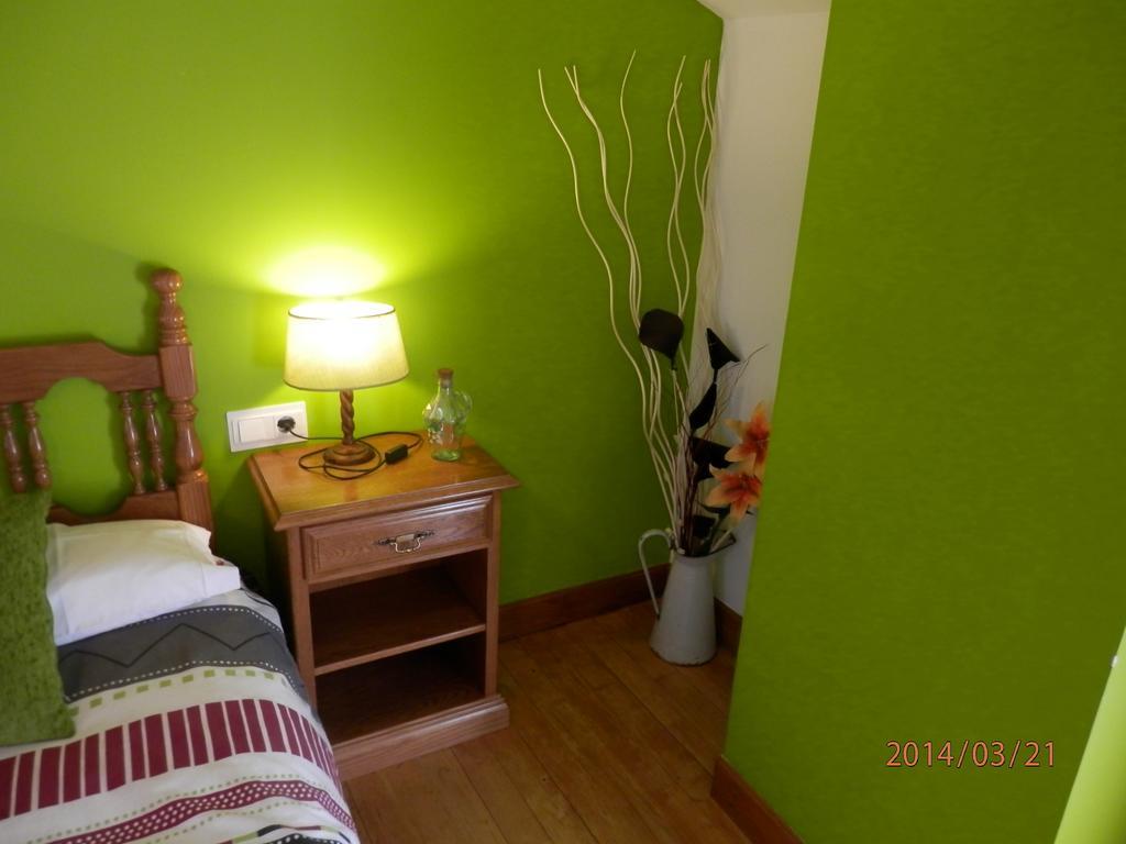 Hostal Ezkurra Екстер'єр фото